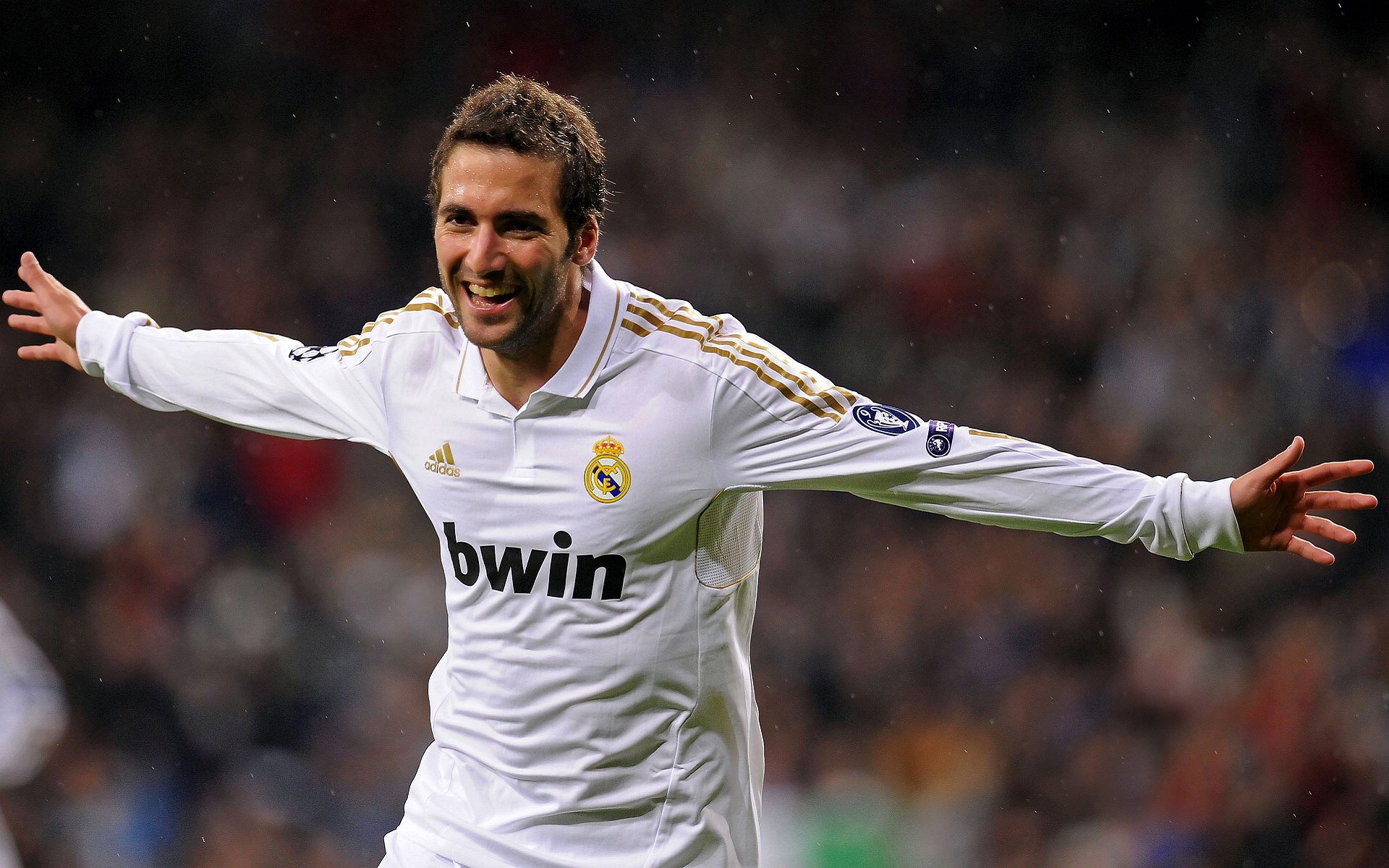 《王者荣耀》电竞联盟加入更多跨界合作，扩大影响力，王者荣耀电竞联赛